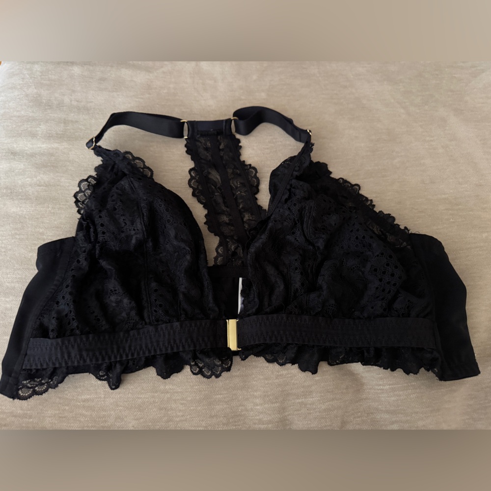 Lace Racerback Bralette with Gold Front Clasp - Black